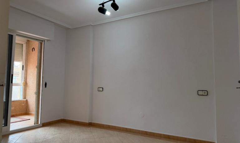 Herverkoop - Appartement / Flat -
Torrevieja* - Los Locos