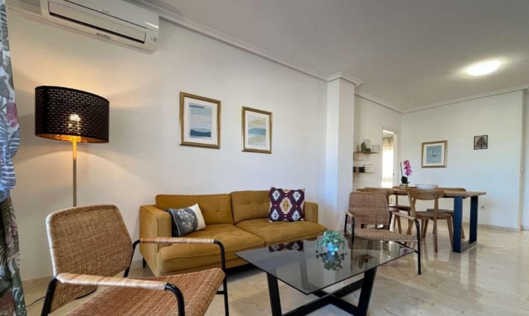 Herverkoop - Appartement / Flat -
Playa Flamenca