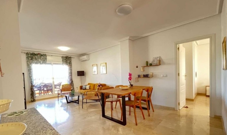 Herverkoop - Appartement / Flat -
Playa Flamenca