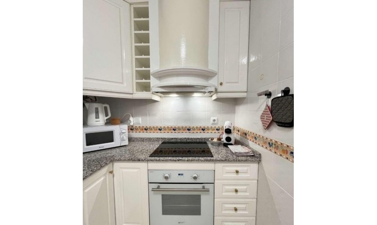 Herverkoop - Appartement / Flat -
Playa Flamenca