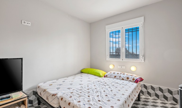 Herverkoop - Villa -
Elche* - Elche/Elx