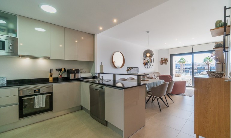 Herverkoop - Appartement / Flat -
Orihuela Costa - Playa Flamenca