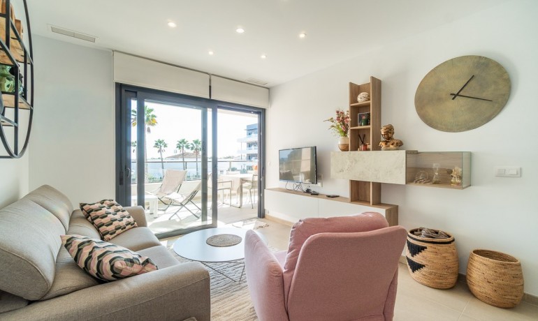 Herverkoop - Appartement / Flat -
Orihuela Costa - Playa Flamenca