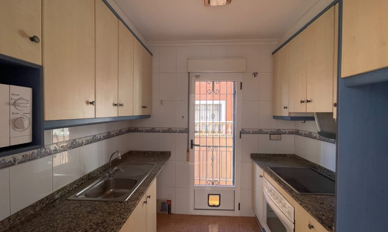 Herverkoop - Huis -
Los Montesinos* - La Herrada