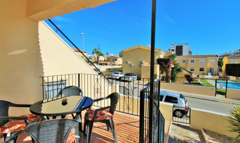 Venta - Apartamento / piso -
Villamartin