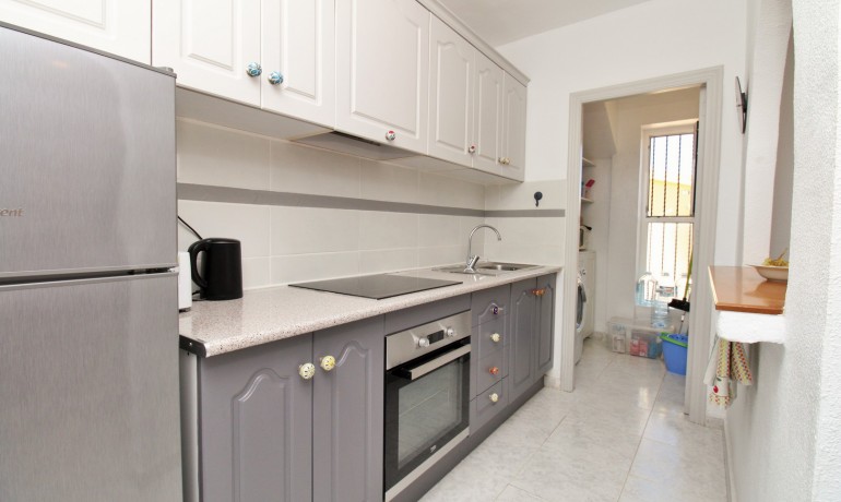 Venta - Apartamento / piso -
Villamartin