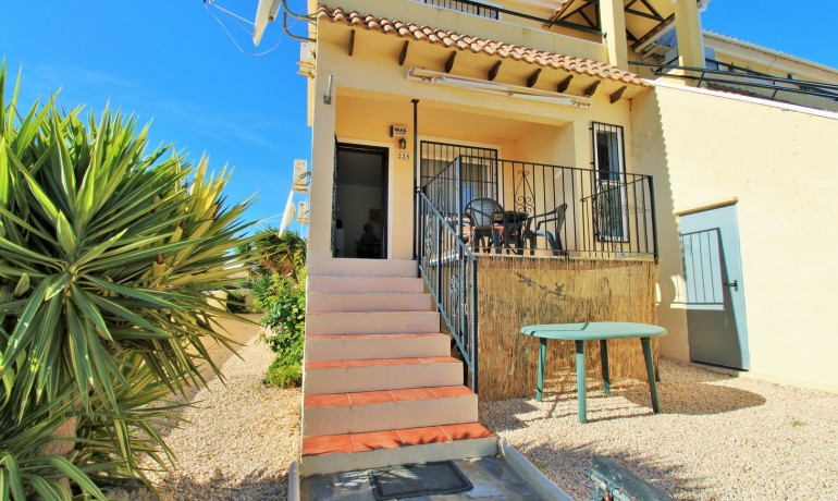 Venta - Apartamento / piso -
Villamartin