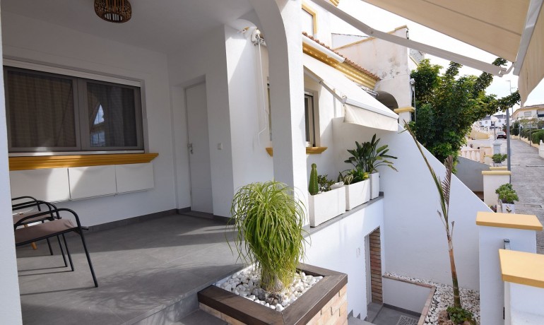 Revente - Maison -
La Florida