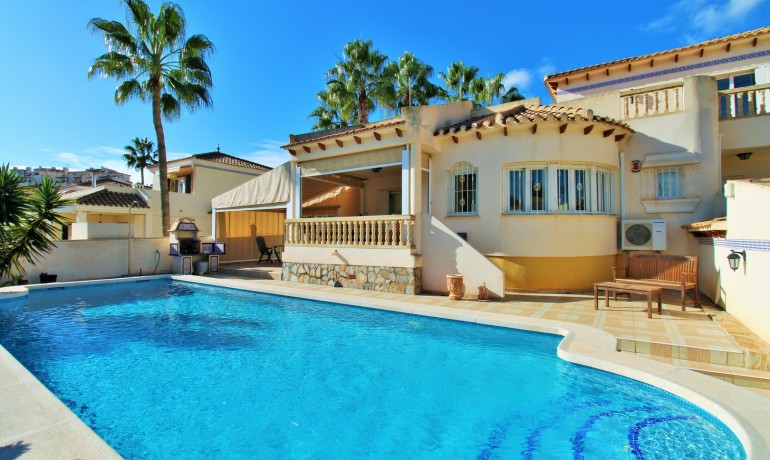 Herverkoop - Villa -
Las Ramblas