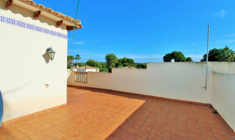 Herverkoop - Villa -
Las Ramblas