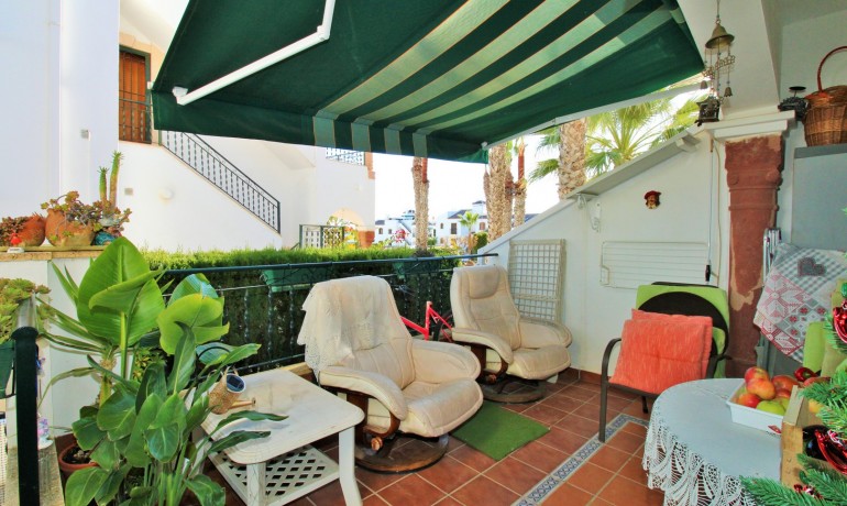 Herverkoop - Huis -
Villamartin - PAU 8