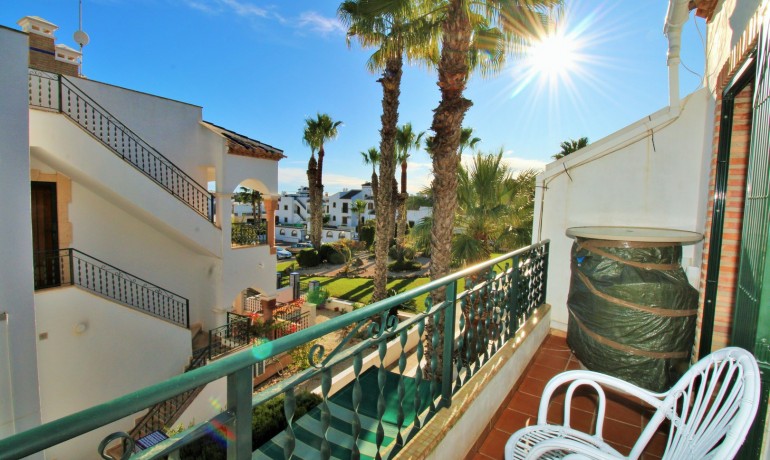 Herverkoop - Huis -
Villamartin - PAU 8