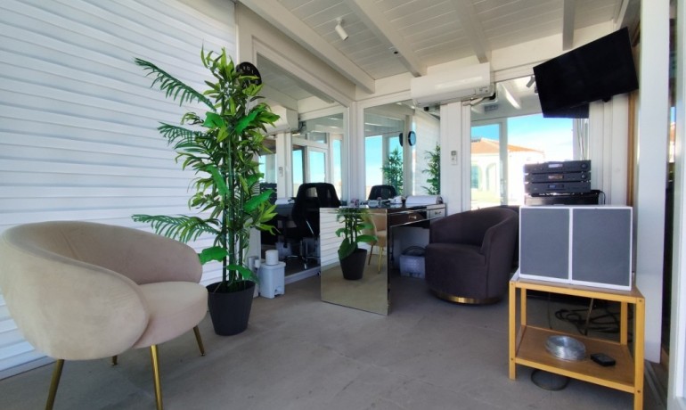 Herverkoop - Villa -
El Mudamiento