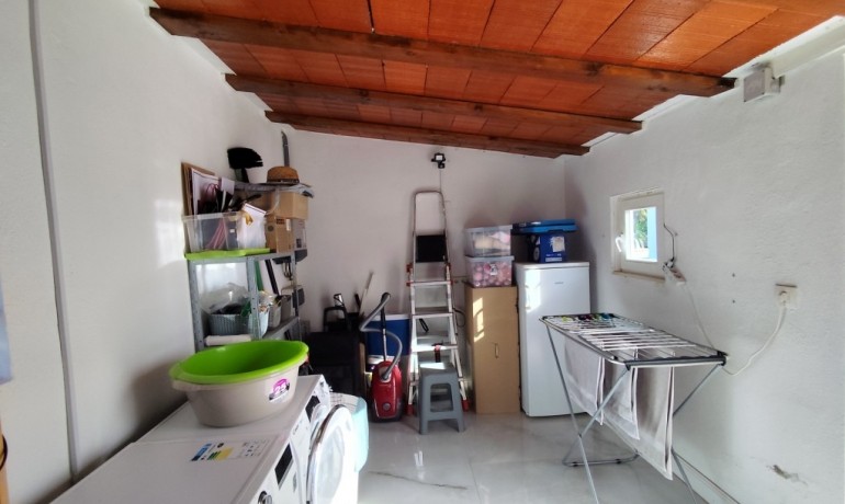 Herverkoop - Villa -
El Mudamiento