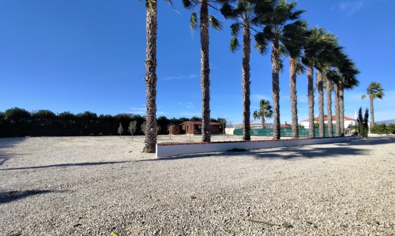 Herverkoop - Villa -
El Mudamiento