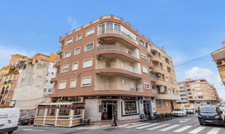 Herverkoop - Appartement / Flat -
Torrevieja* - Playa del cura