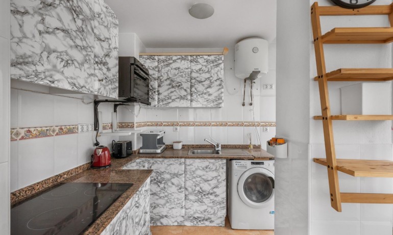 Herverkoop - Appartement / Flat -
Torrevieja* - Playa del cura