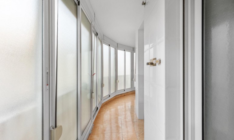 Herverkoop - Appartement / Flat -
Torrevieja* - Playa del cura