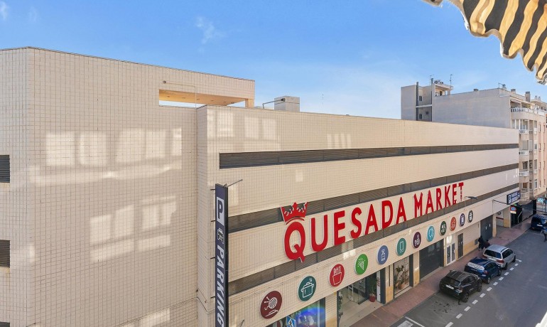 Herverkoop - Appartement / Flat -
Torrevieja* - Estacion de autobuses