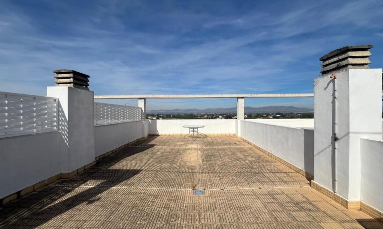 Venta - Apartamento / piso -
Almoradi