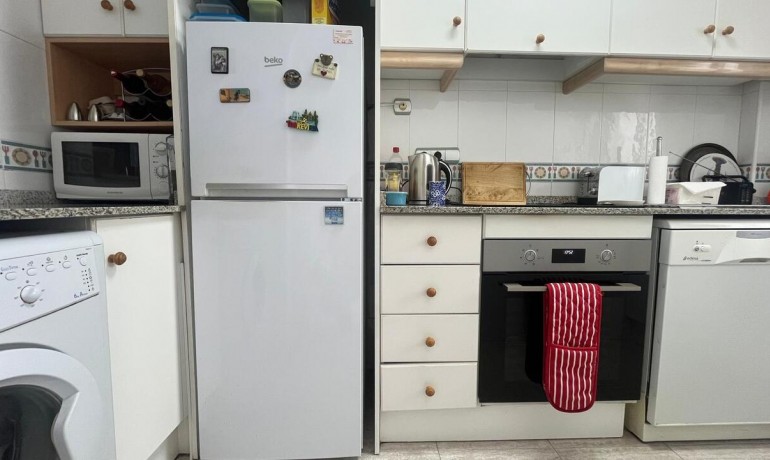 Venta - Apartamento / piso -
Almoradi