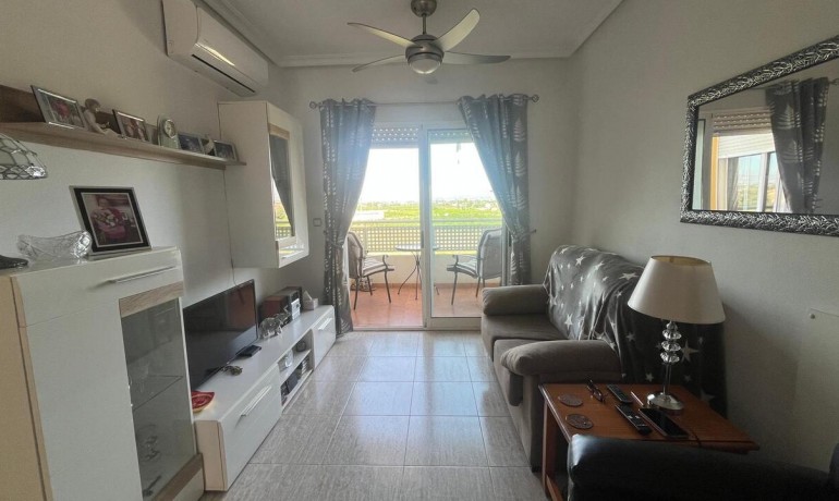 Venta - Apartamento / piso -
Almoradi