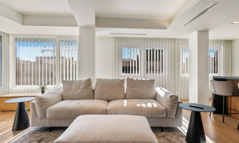 Venta - Apartamento / piso -
Torrevieja