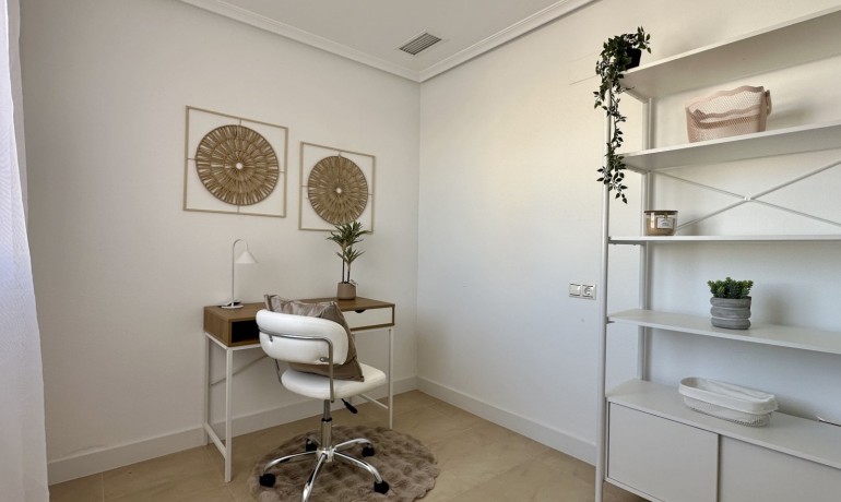 Herverkoop - Appartement / Flat -
Torrevieja*