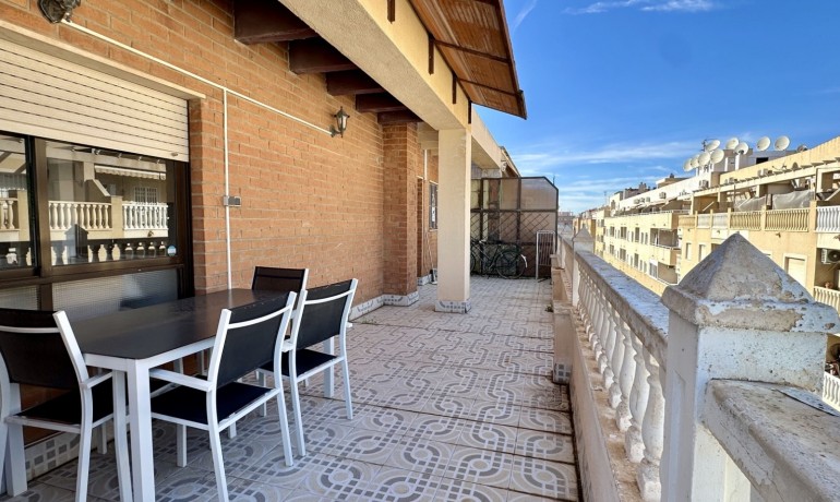 Herverkoop - Appartement / Flat -
Torrevieja*