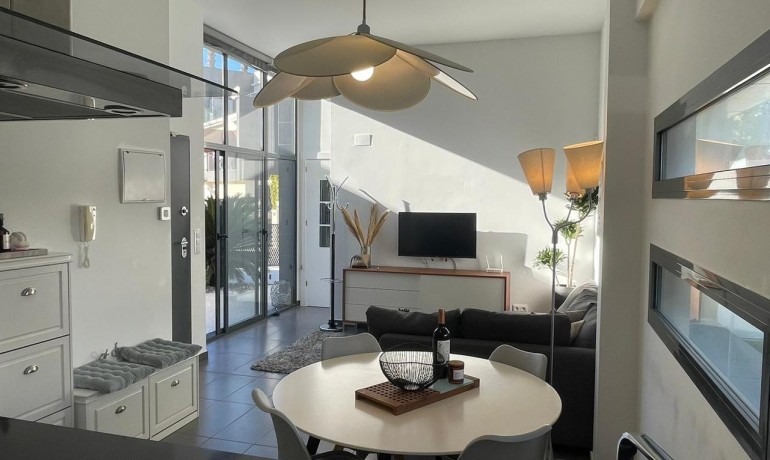 Herverkoop - Villa -
Villamartin