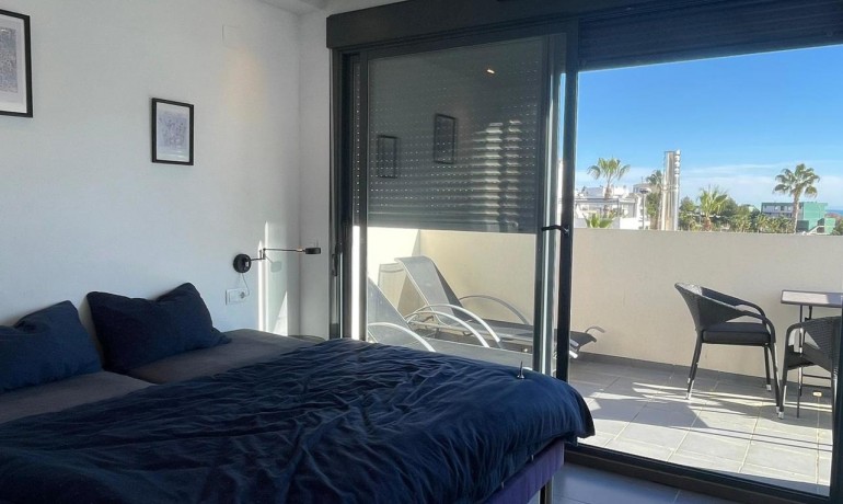 Herverkoop - Villa -
Villamartin