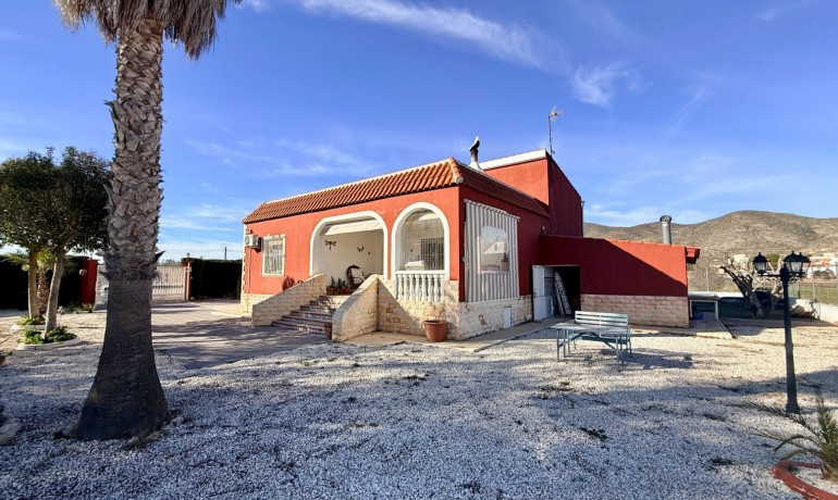 Herverkoop - Villa -
Hondon de los frailes - Hondon de los Frailes*