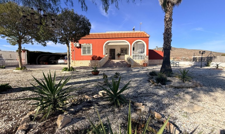 Herverkoop - Villa -
Hondon de los frailes - Hondon de los Frailes*