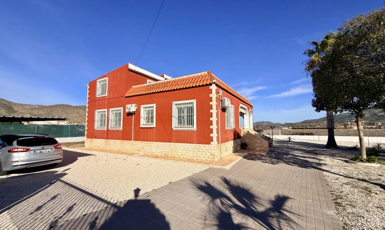 Herverkoop - Villa -
Hondon de los frailes - Hondon de los Frailes*