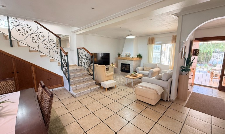 Herverkoop - Villa -
Hondon de los frailes - Hondon de los Frailes*