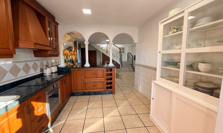 Herverkoop - Villa -
Hondon de los frailes - Hondon de los Frailes*