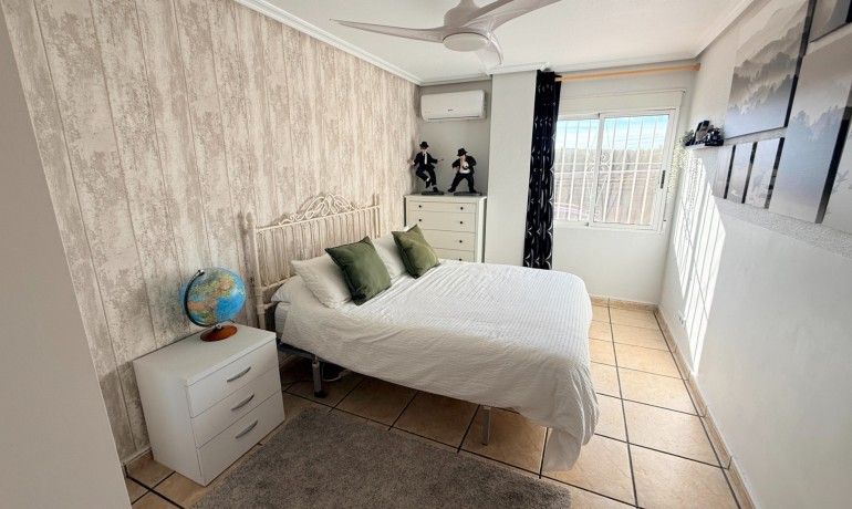 Herverkoop - Villa -
Hondon de los frailes - Hondon de los Frailes*