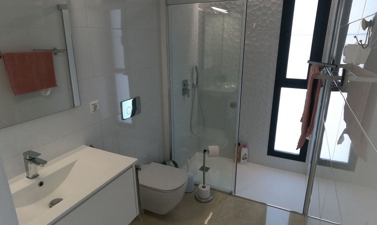 Herverkoop - Villa -
Algorfa - La Finca Golf Resort