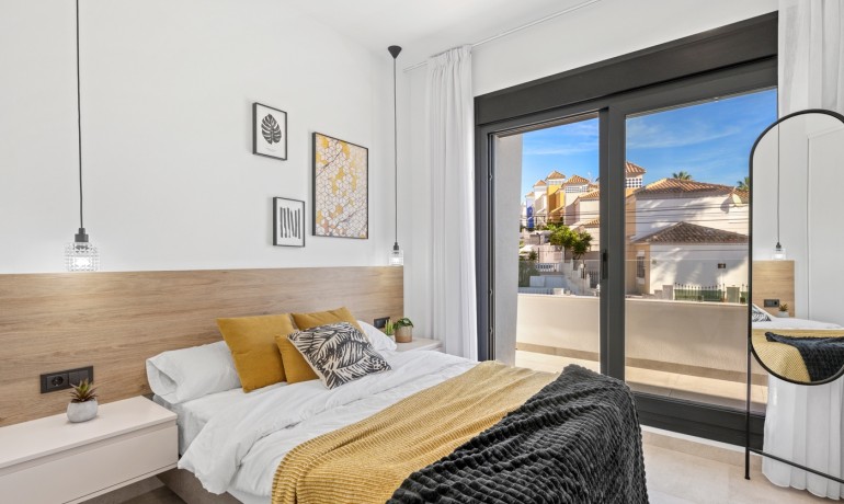 Herverkoop - Villa * -
Orihuela Costa* - Blue Lagoon*