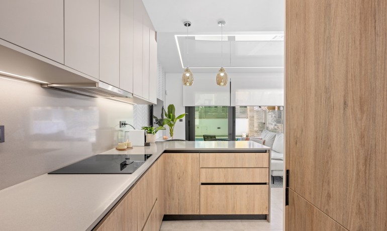 Herverkoop - Villa * -
Orihuela Costa* - Blue Lagoon*