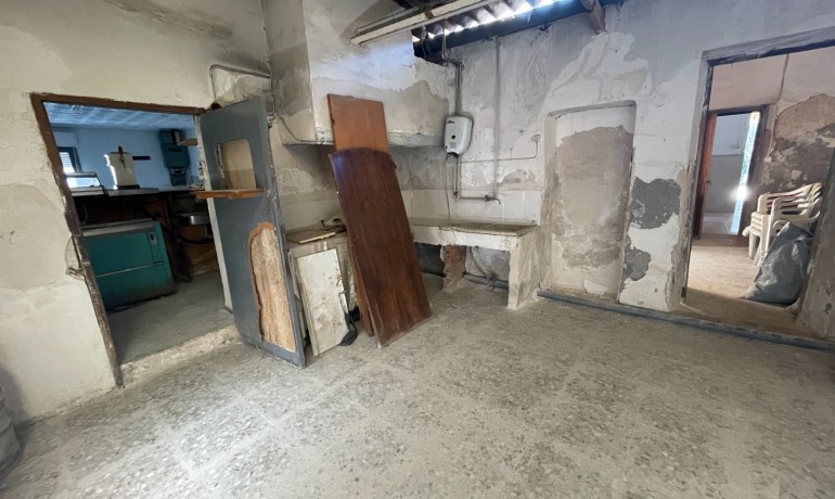 Sale - Finca Country Property -
Elche* - Elche