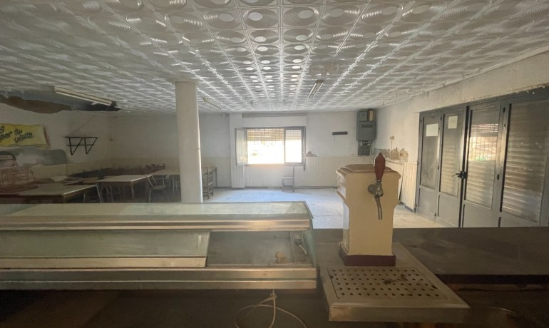 Sale - Finca Country Property -
Elche* - Elche