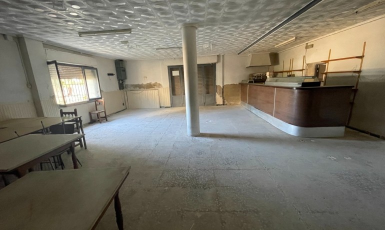 Sale - Finca Country Property -
Elche* - Elche