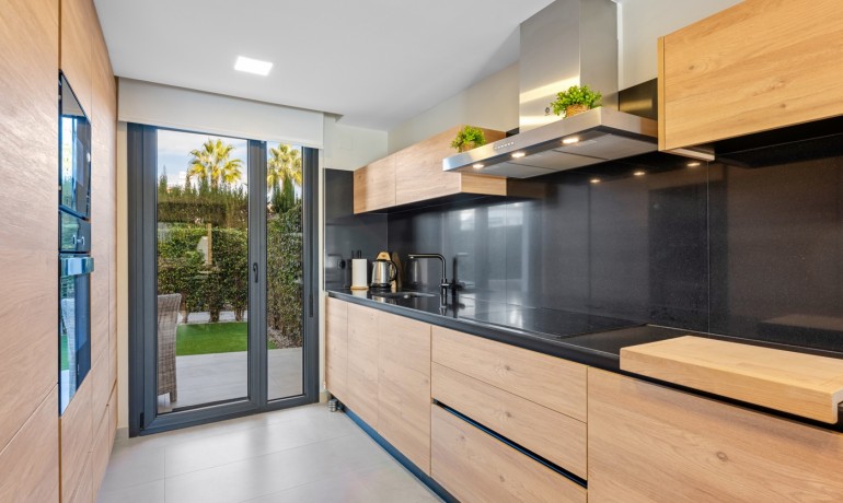 Sale - Apartment / Flat * -
Orihuela Costa* - Los Dolses*