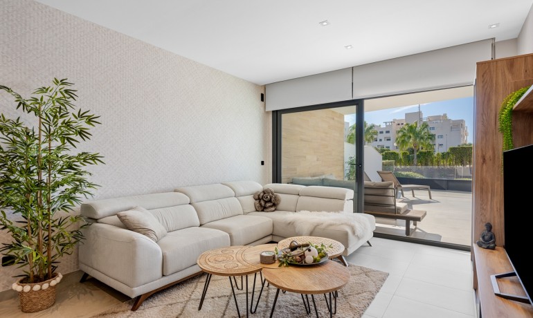 Sale - Apartment / Flat * -
Orihuela Costa* - Los Dolses*