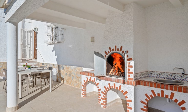 Herverkoop - Villa -
Cuidad Quesada* - Rojales