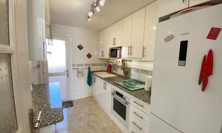 Herverkoop - Villa -
Cuidad Quesada* - Doña Pepa