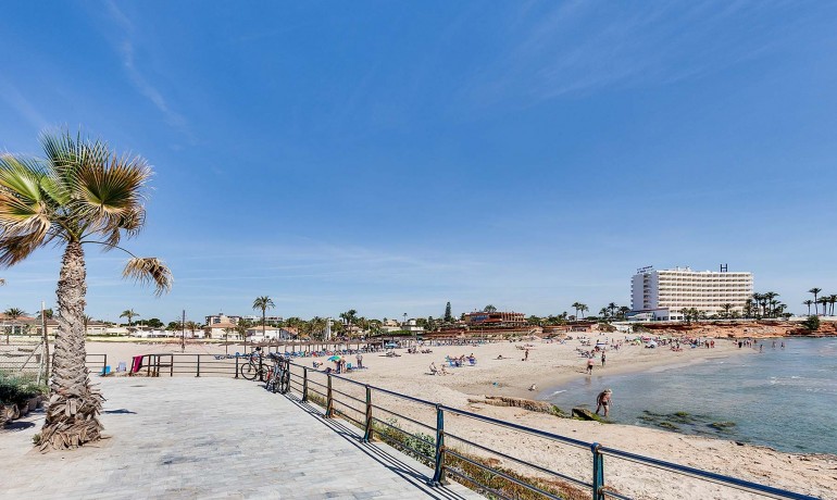Nieuwbouw - Villa -
Orihuela Costa* - La Zenia