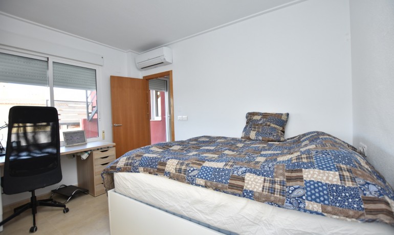 Herverkoop - Villa -
Algorfa - La Finca Golf Resort