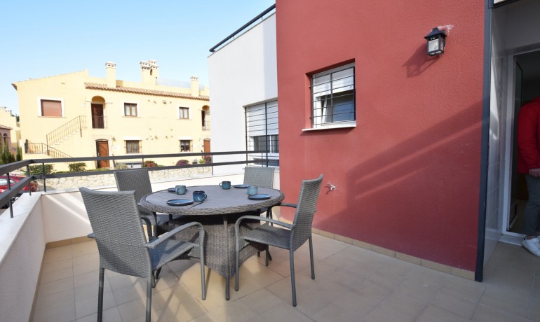 Herverkoop - Villa -
Algorfa - La Finca Golf Resort